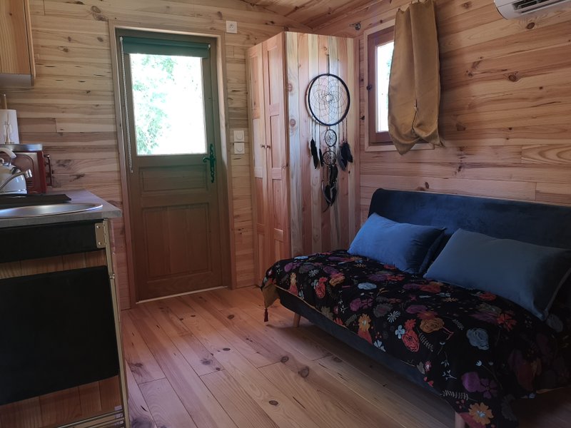 Domaine AbracadaRoom : Roulotte la Clé du Luberon - Image 5