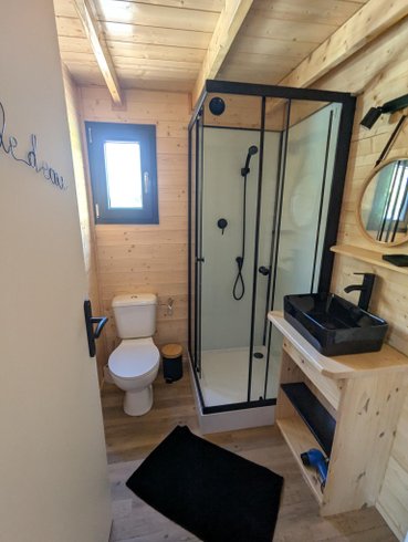 Hébergement AbracadaRoom : Tiny house du bois prié & Spa - Image 8