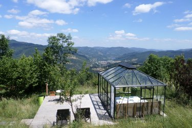 Pavillon Prairie, accès piscine & SPA à Jaunac (1)