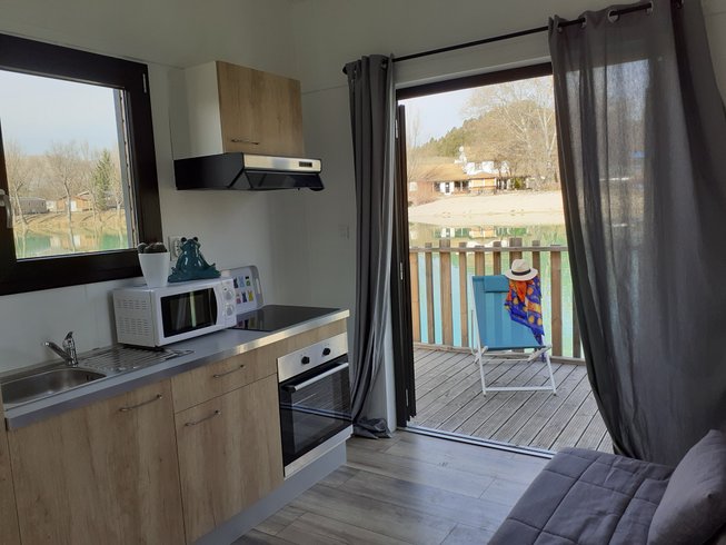 Hébergement AbracadaRoom : Cabane flottante Ilot Bleu - Image 5