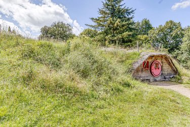 Cabane végétalisée "La Gadouillère" à Descartes (4)