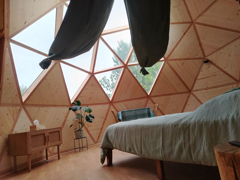 Hébergement AbracadaRoom : Le Dôme de Draëck & Sauna privatif - Image 5