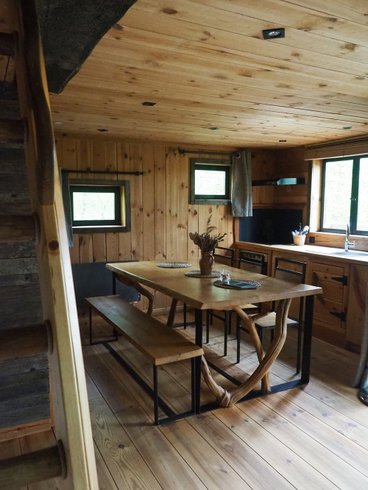 Hébergement AbracadaRoom : Cabanes Familles Spa au Bord de l'Eau - Image 14