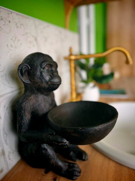 Hébergement AbracadaRoom : Jungle romantique Spa & Cinéma sous les arbres - Image 25