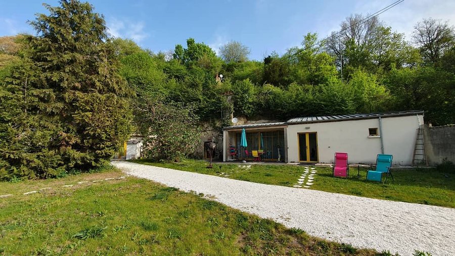 Domaine AbracadaRoom : Les Gîtes de Pique les Muses - Image 1