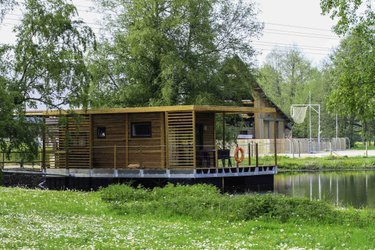 Maison sur l'eau 1 à Beauchamps (1)