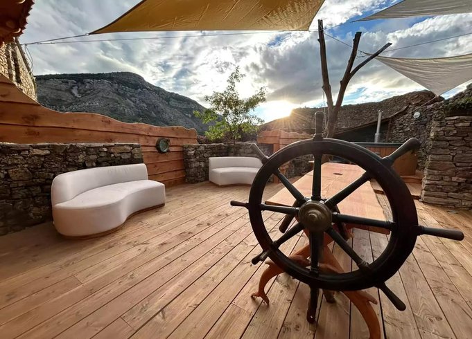 Hébergement AbracadaRoom : La Yourte Nature et sa vue panoramique - Image 9