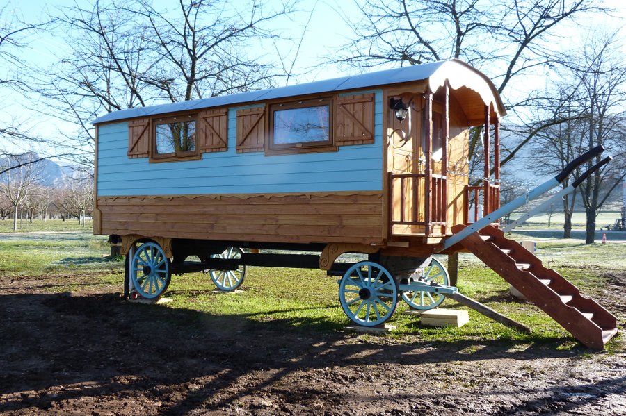 Hébergement AbracadaRoom : Roulotte Vercors - Image 3