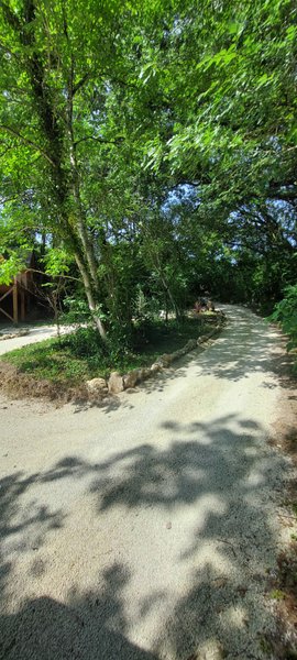 Domaine AbracadaRoom : Les Cottages de Sarrant - Image 13