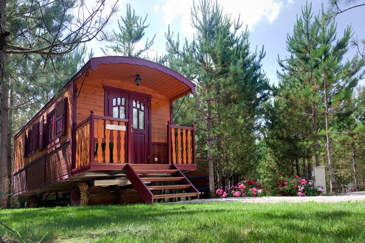 Hébergement AbracadaRoom : Roulotte n°4 - 4 personnes - Image 1