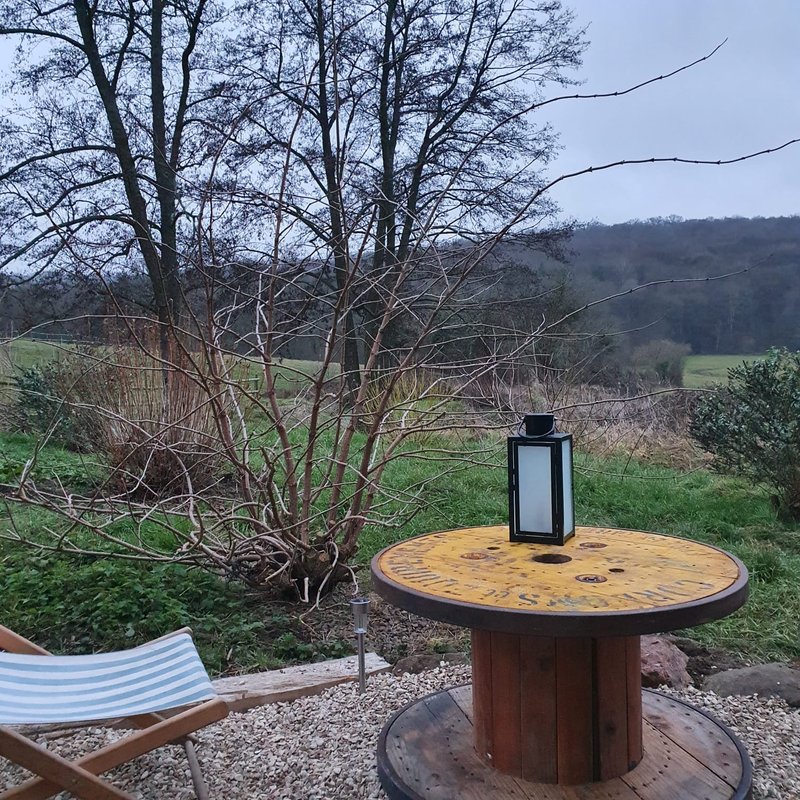 Tiny House Morvan, en pleine nature à  2h de Paris à Bussières (13)