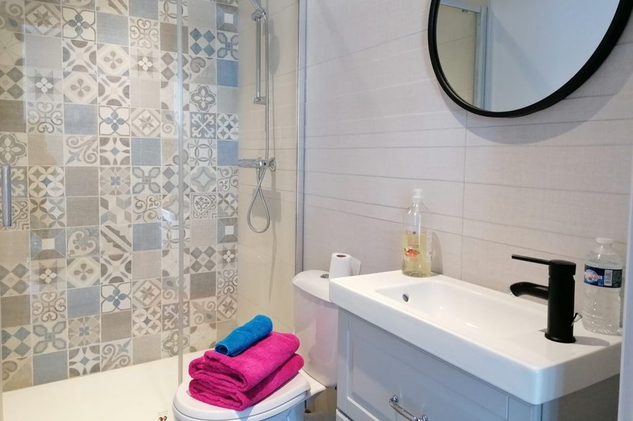 Hébergement AbracadaRoom : Cabane étoilée et son Spa - Image 7