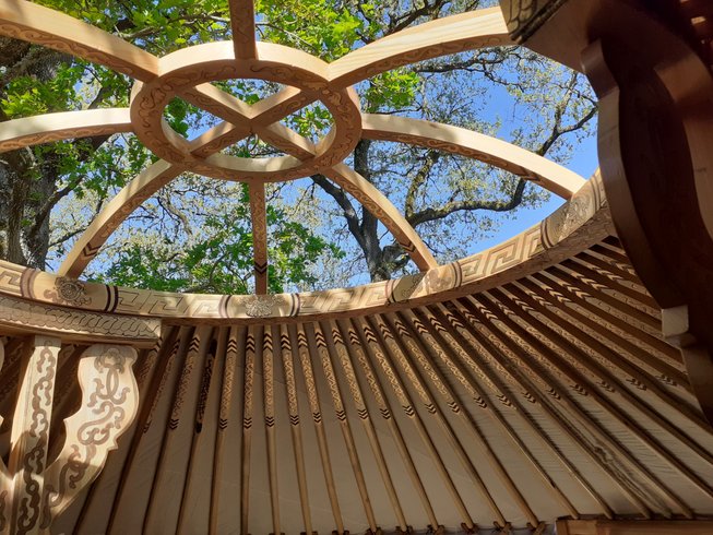 Hébergement AbracadaRoom : La Yourte à la douceur des chênes - Image 3