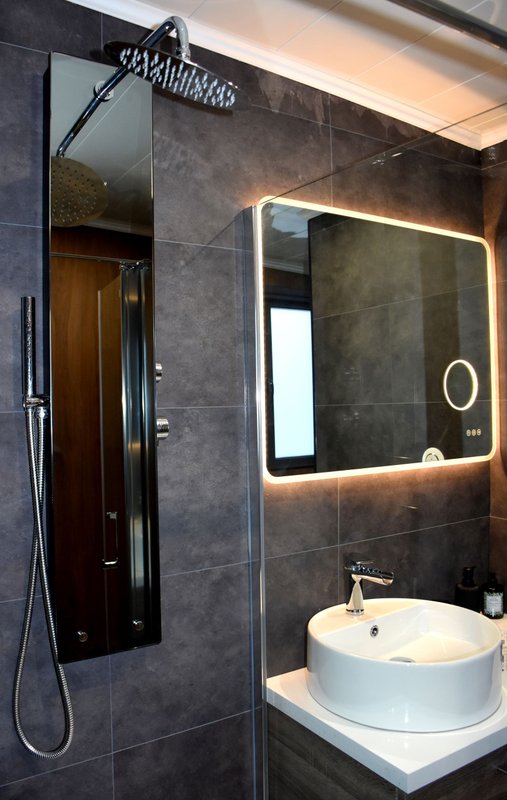La Venise Parisienne & Bain Balnéo à Saint-Martin-La-Garenne (20)
