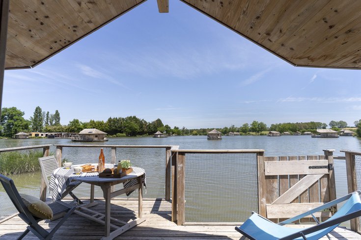 Hébergement AbracadaRoom : Cabane Familiale flottante Guppy - Image 2