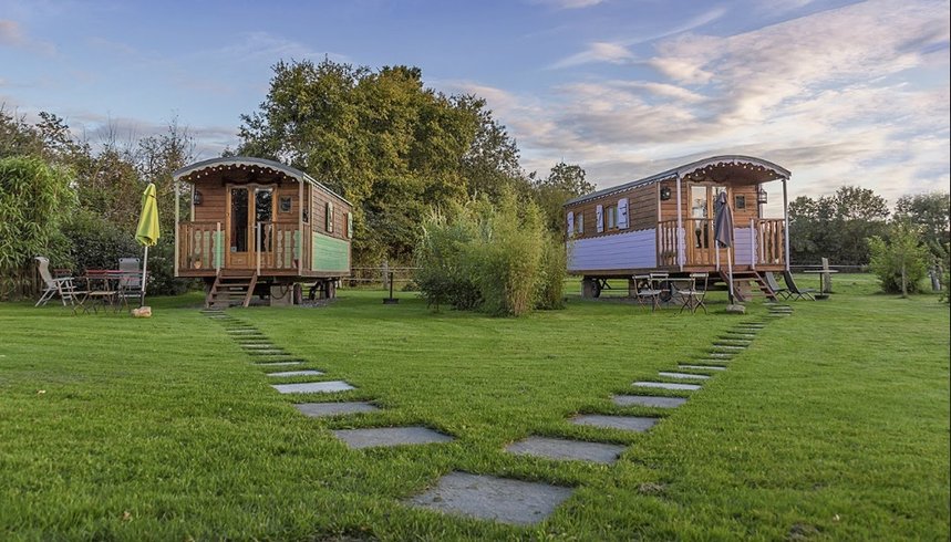 Domaine AbracadaRoom : Les Roulottes de la Brauderie - Image 1