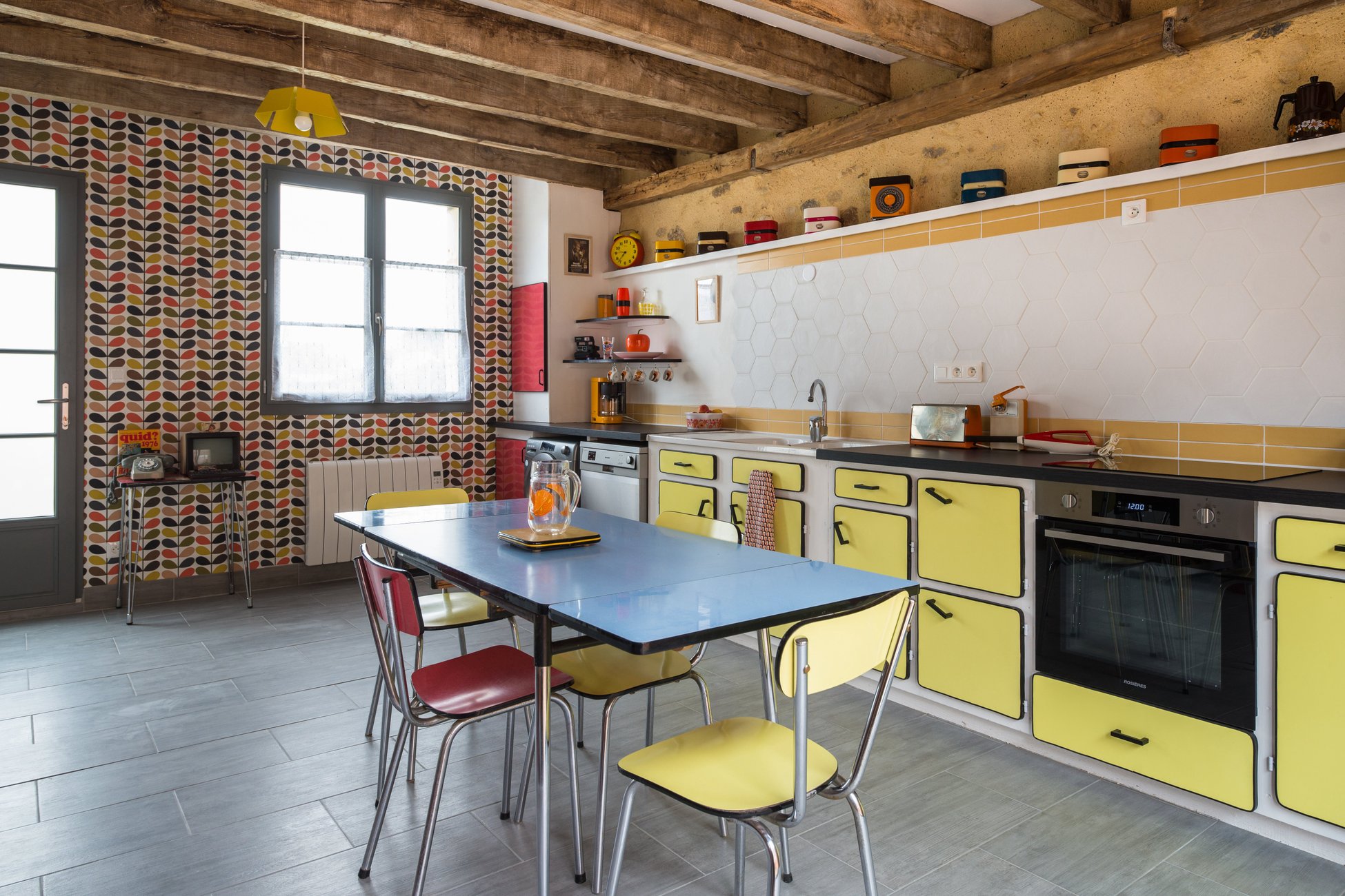 Hébergement UnicStay : "So Vintage" Maison  déco seventies à Sermaise