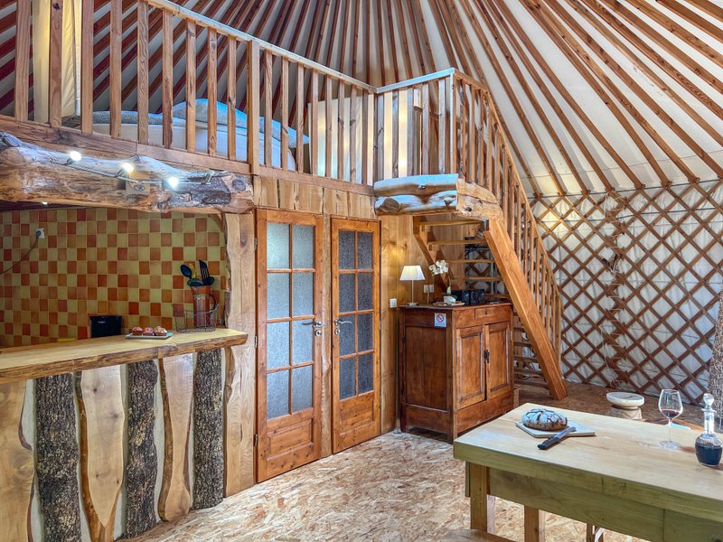 Hébergement AbracadaRoom : La Yourte Contemporaine - Image 3