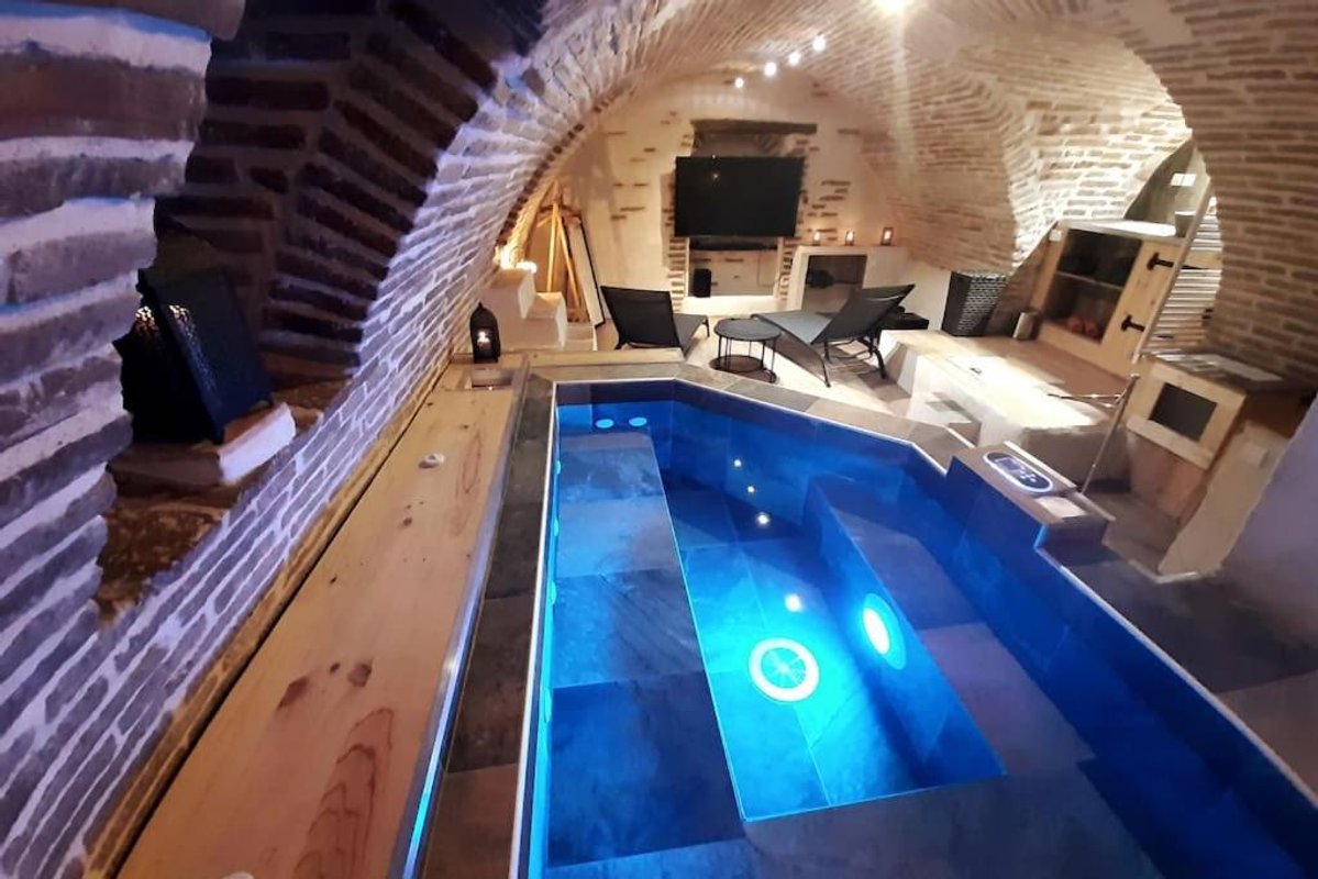 Le puits de la grâce & Spa privatif à Crespin (4)