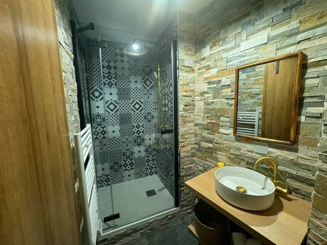 Hébergement AbracadaRoom : Évasion Scandinave Romantique : Spa XXL & Cinéma - Image 15