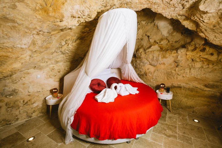 Hébergement AbracadaRoom : La Grotte Fleurie & Spa - Image 9