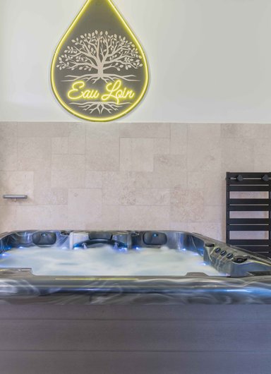 Eau Loin - Villa avec spa, sauna, hammam & salle de jeux à Ver Sur Launette