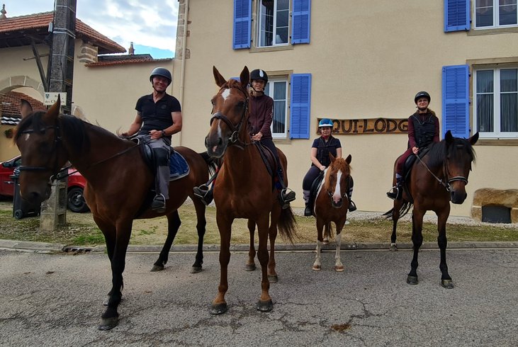 Hébergement AbracadaRoom : Gîte complet 5 Lodges  15 couchages - Image 14