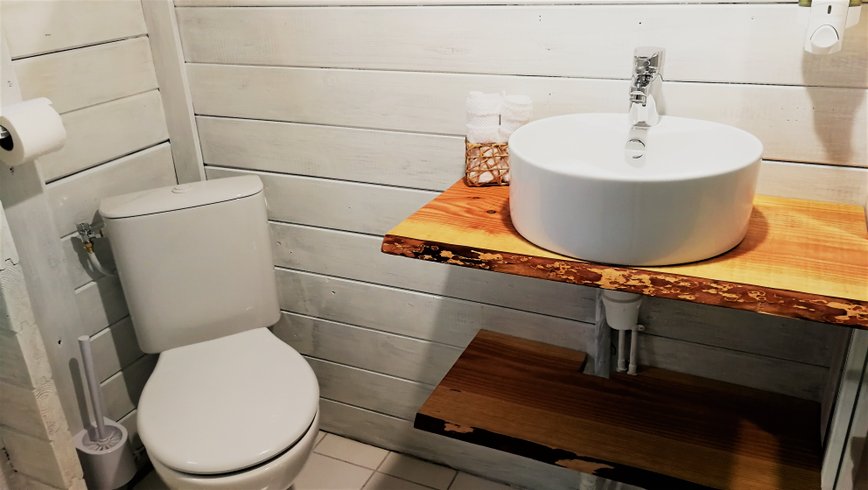 Hébergement AbracadaRoom : Duplex Cabane et SPA privatif - Image 8