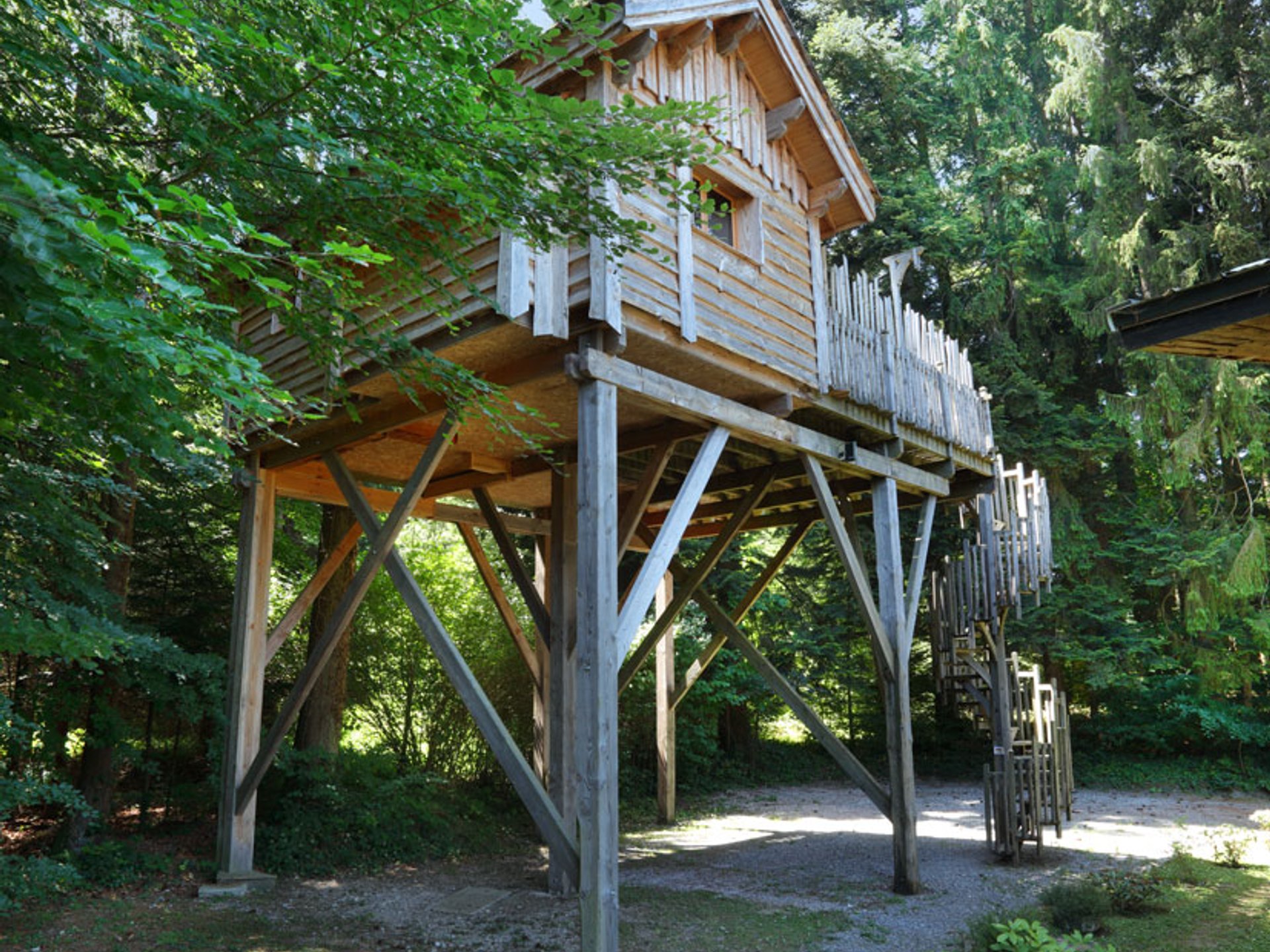 Lodge Luxe