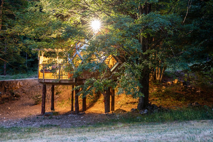 Hébergement AbracadaRoom : La Pomme de Pin Perchée, cabane romantique pour 2 - Image 16