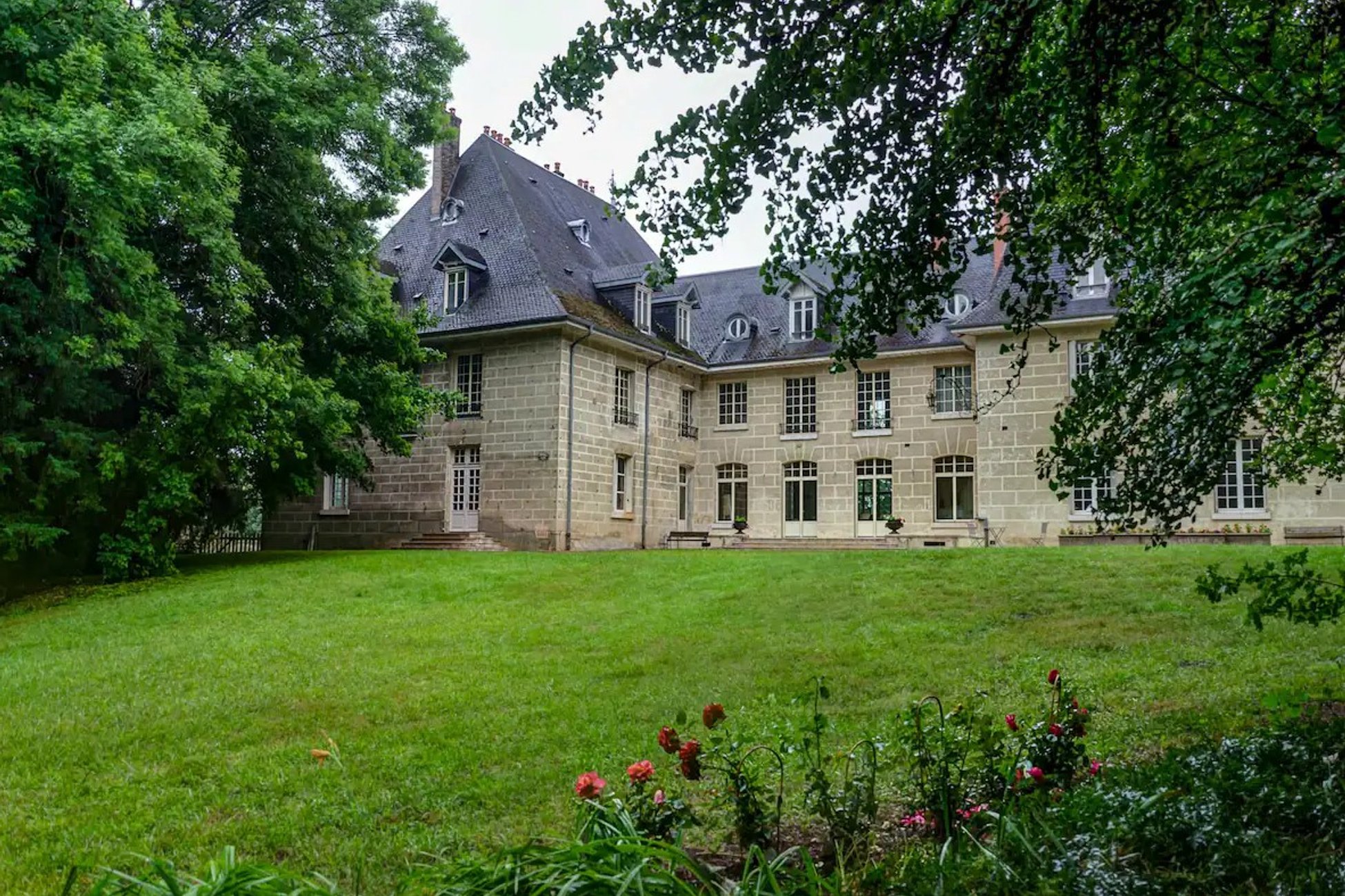 Hébergement UnicStay : Alice Wilson douceur insolite à Mont-Sous-Vaudrey