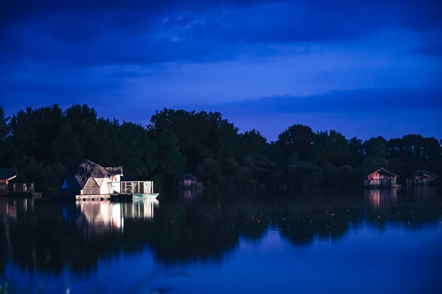 Hébergement AbracadaRoom : Cabane Prestige flottante la Volta - Image 8