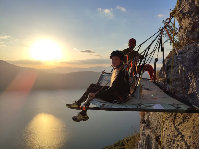Hébergement AbracadaRoom : Nuit Suspendue en Falaise "2ème chambre" - Image 6