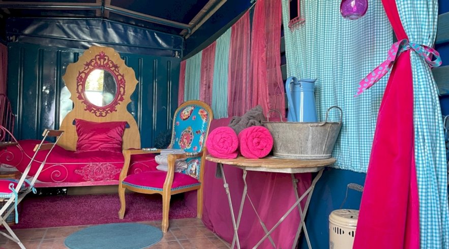 Hébergement AbracadaRoom : Le Truck-Lodge le UNIC OM - Image 6