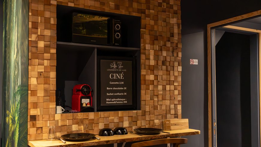 Hébergement AbracadaRoom : Pool 47 - Image 22