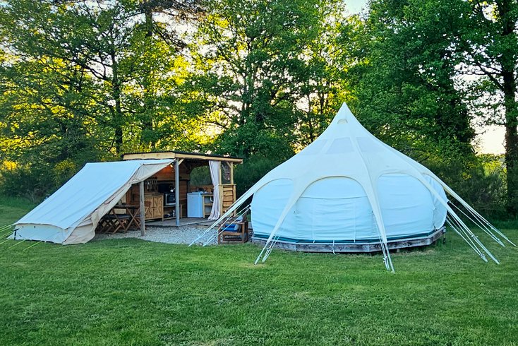 Hébergement AbracadaRoom : Lotus belle tipi Le Ranch Camping et Glamping - Image 1