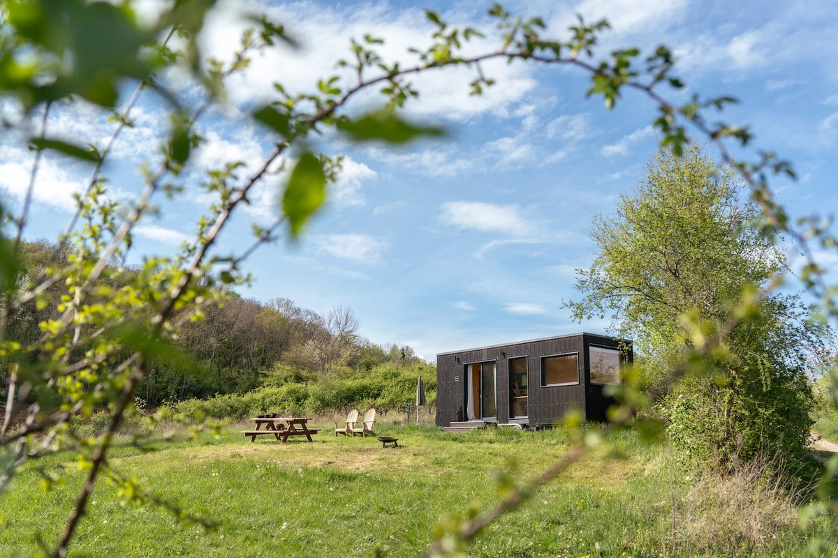 Parcel Tiny House - montagnes et vignes dans l'AOC du Bugey à Revonnas (30)