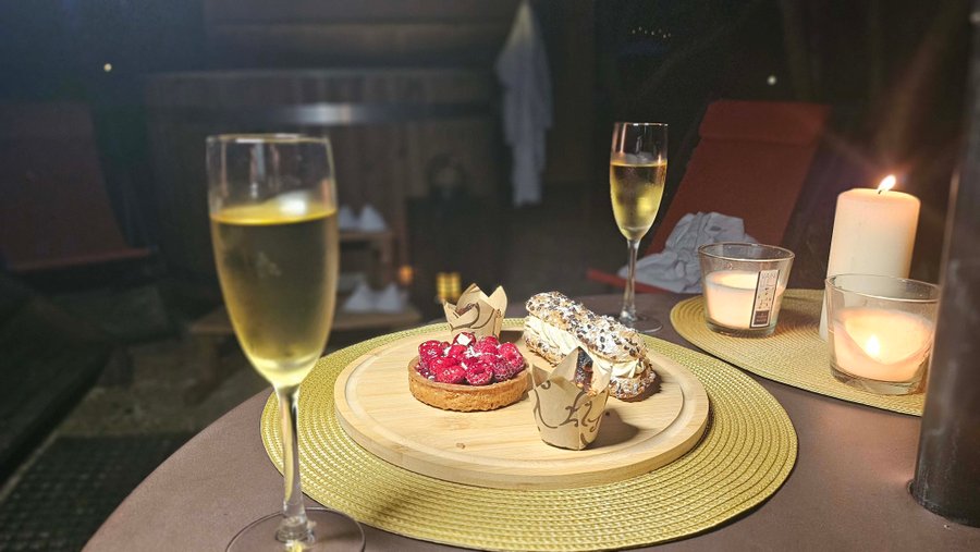 Domaine AbracadaRoom : Les Roulottes du Petit Gouffre de Padirac - Image 10