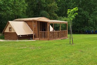 Cabane tribu Bouton d'Or