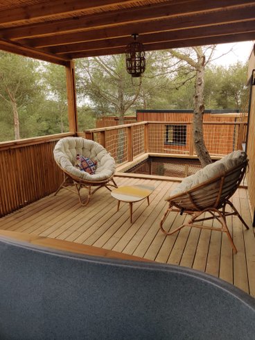 Hébergement AbracadaRoom : Villa Couple Baignoire Jacuzzi et Filet - Image 8