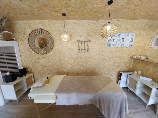 Hébergement AbracadaRoom : "M"ANON-Dôme Géodésique, piscine, spa et sauna. - Image 25