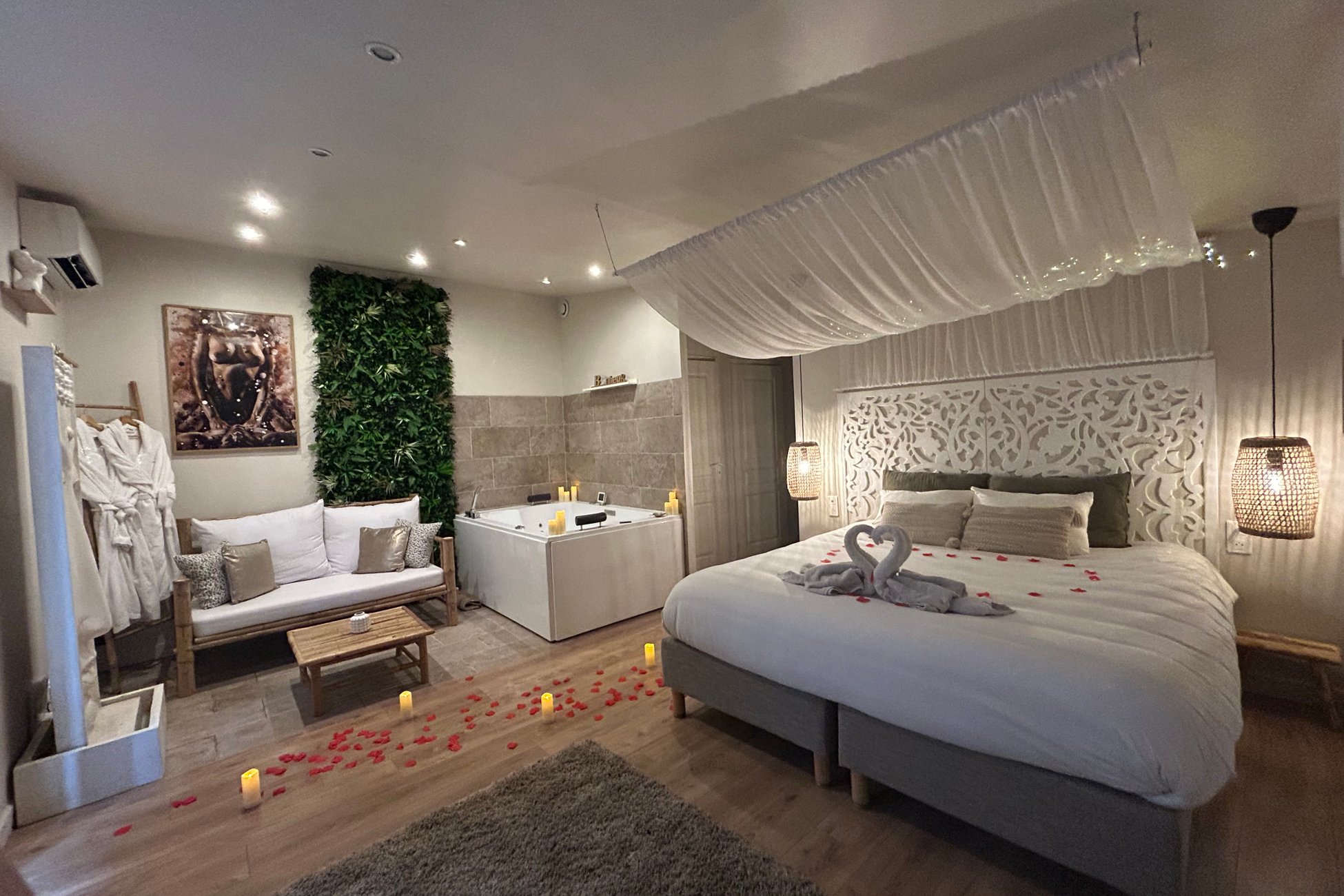 Hébergement UnicStay : Suites Evasion & Spa à Sorgues