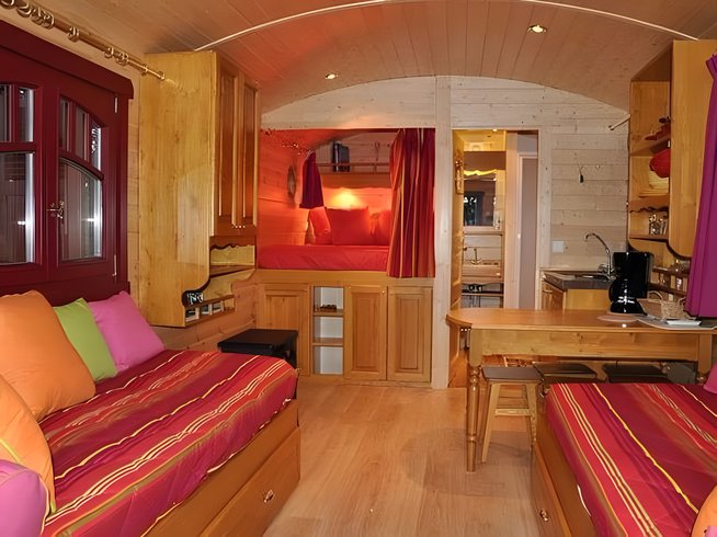 Hébergement AbracadaRoom : La Roulotte des Elfes - Image 6