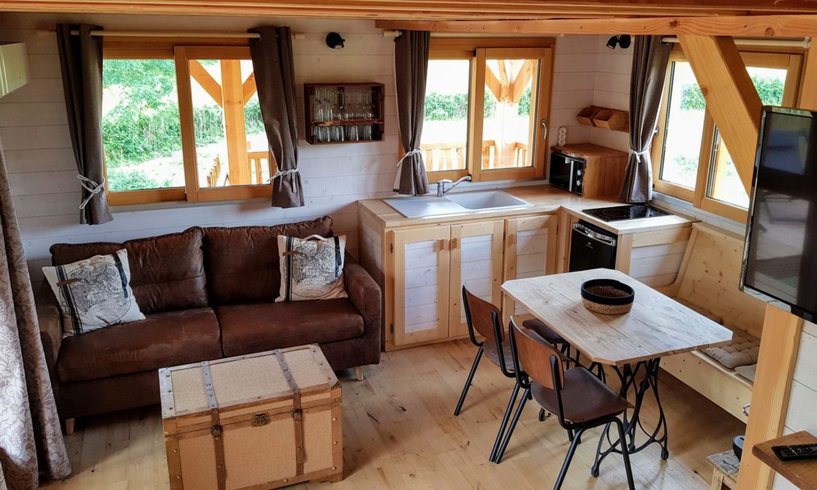 Hébergement AbracadaRoom : La Cabane Spa Rose des Vents - Image 8