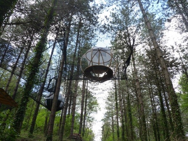 Nids_Suspendus_Nids_du_bearn_sejour_suspendu_abracadaroom