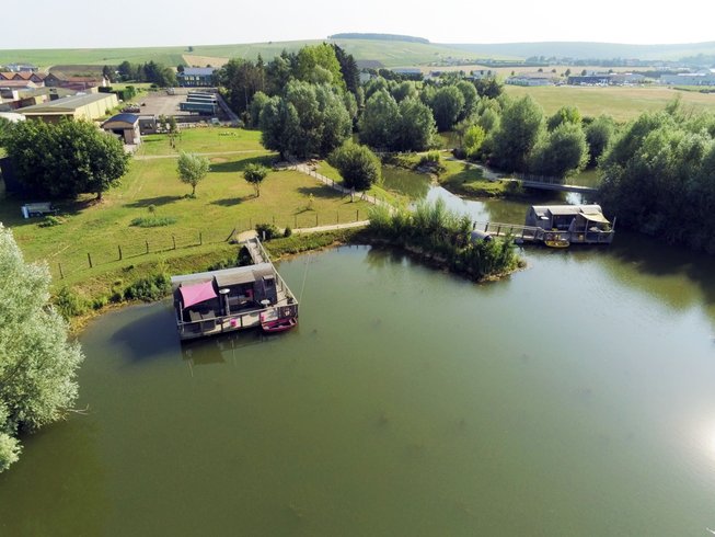 Hébergement AbracadaRoom : Lodge Duo Flottant Les Preuses Spa et sauna privé - Image 5