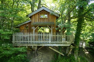 Cabane aux 3 Chênes