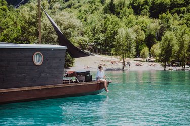 Toue Cabanée du Lac de Serre Ponçon - 3 à Le Sauze Du Lac (4)