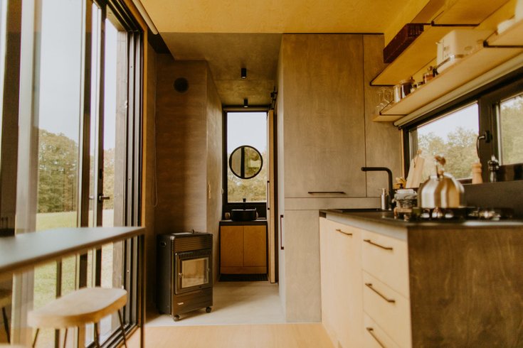 Domaine AbracadaRoom : Parcel Tiny House - sur les berges d'un étang en Bourgogne - Image 4