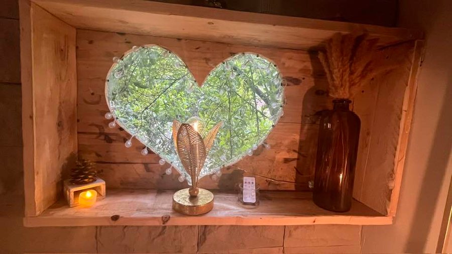 Hébergement AbracadaRoom : Cabane Romantique Du Jardin Balnéothérapie - Image 44